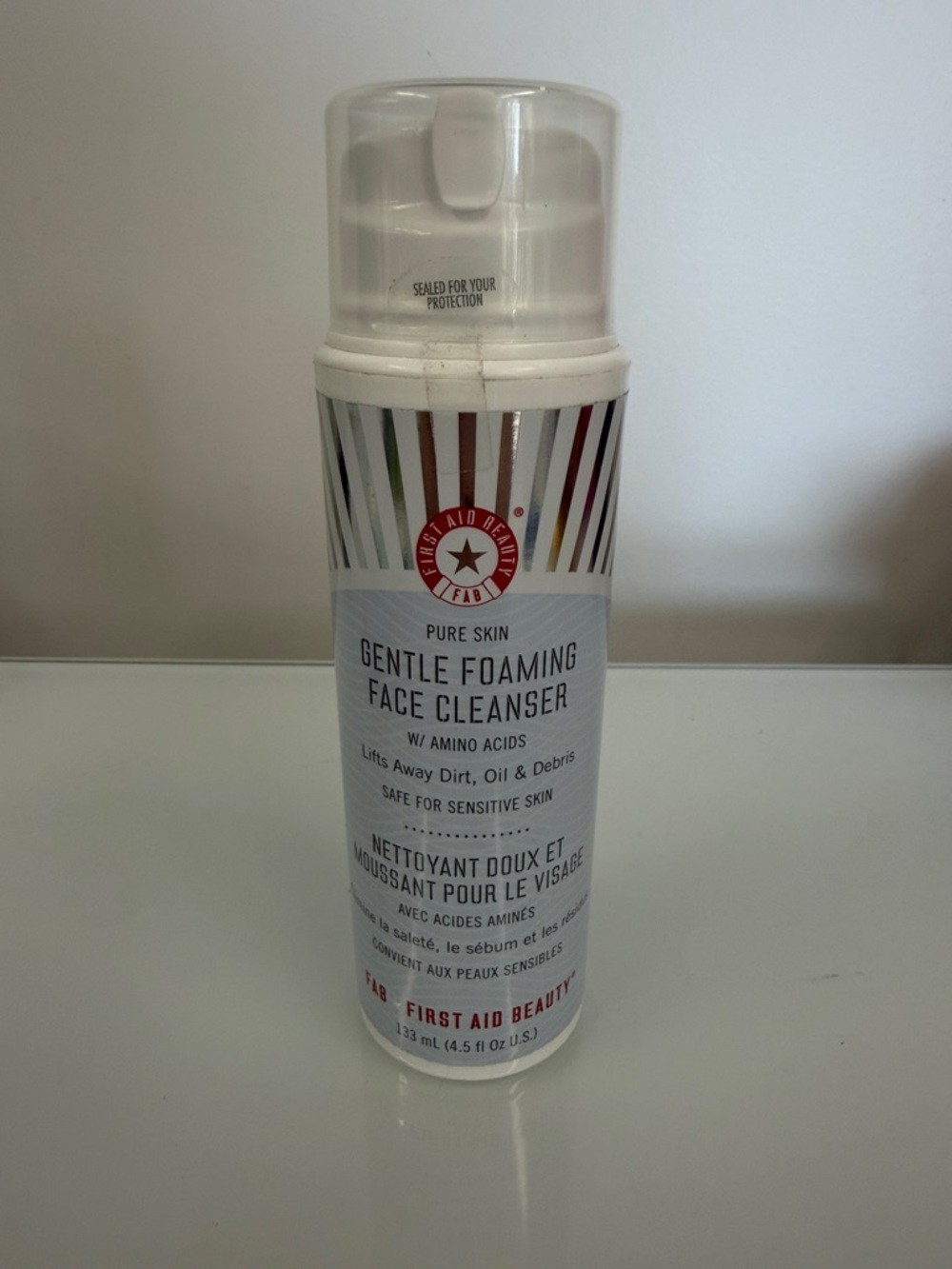 First Aid Beauty Pure Skin Gentle Foaming Face Cleanser New
